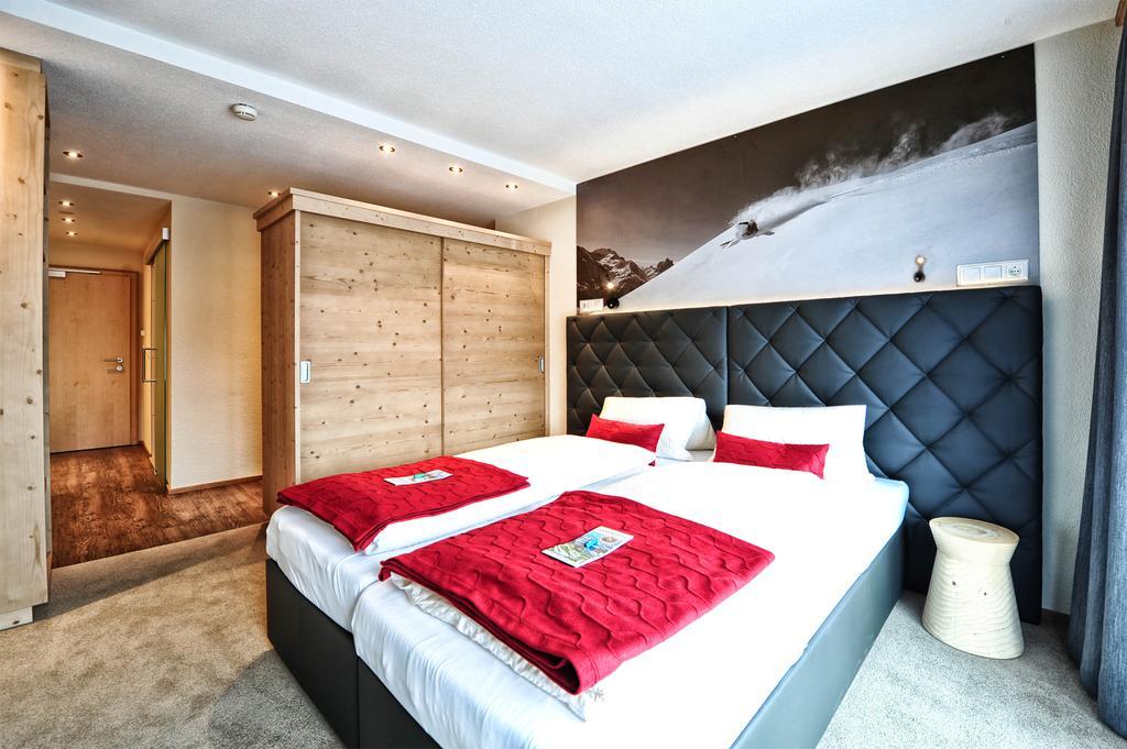 Aparthotel Fernblick Фис Экстерьер фото